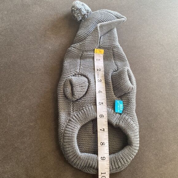 Dog or Cat Knitted Sweater Gray Hoodie with Pom & Star Design Size S NWT - Picture 8 of 8